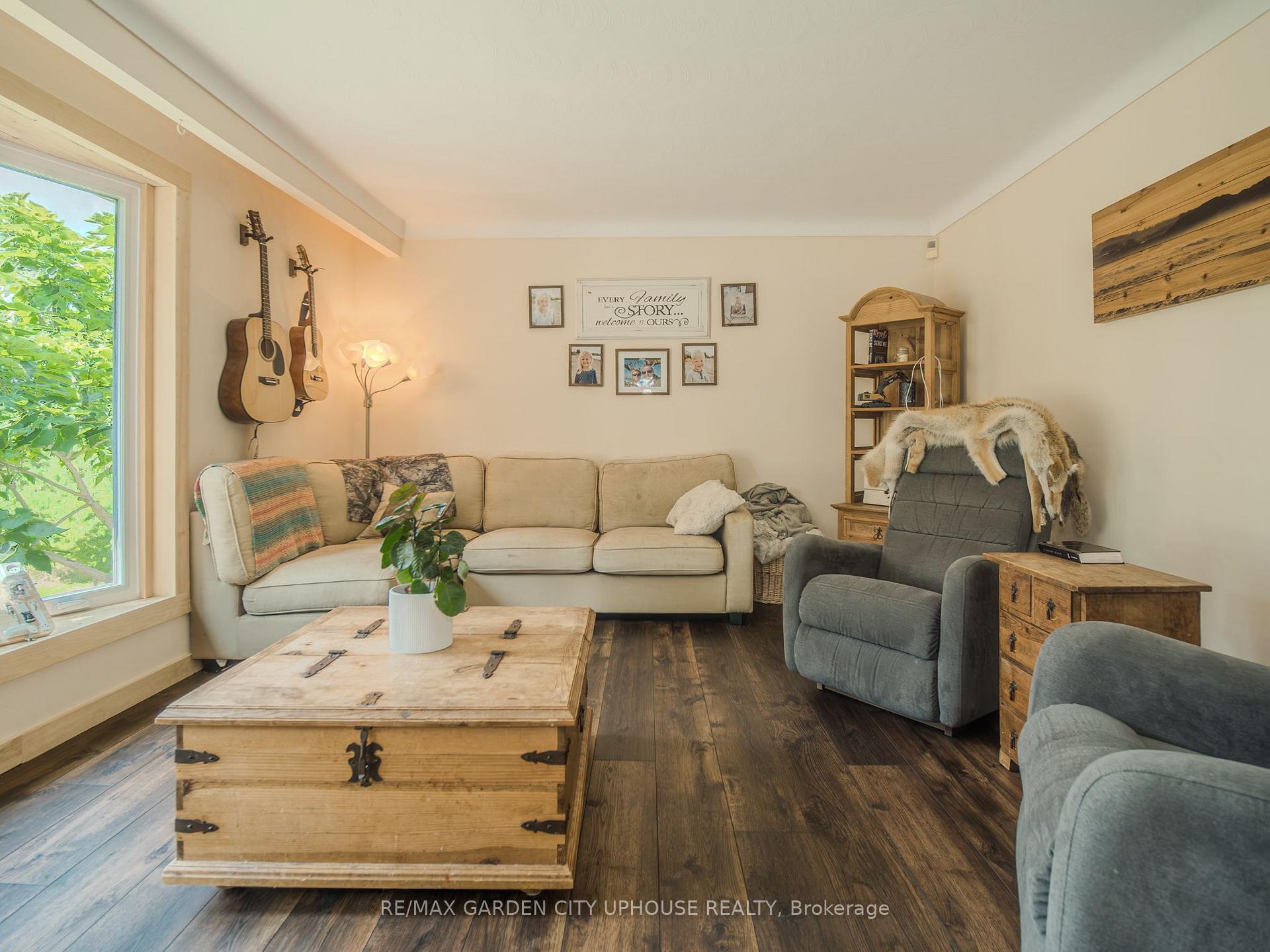 Photo 12 of 1365 Rice Road, Pelham, Fonthill — HOMEH