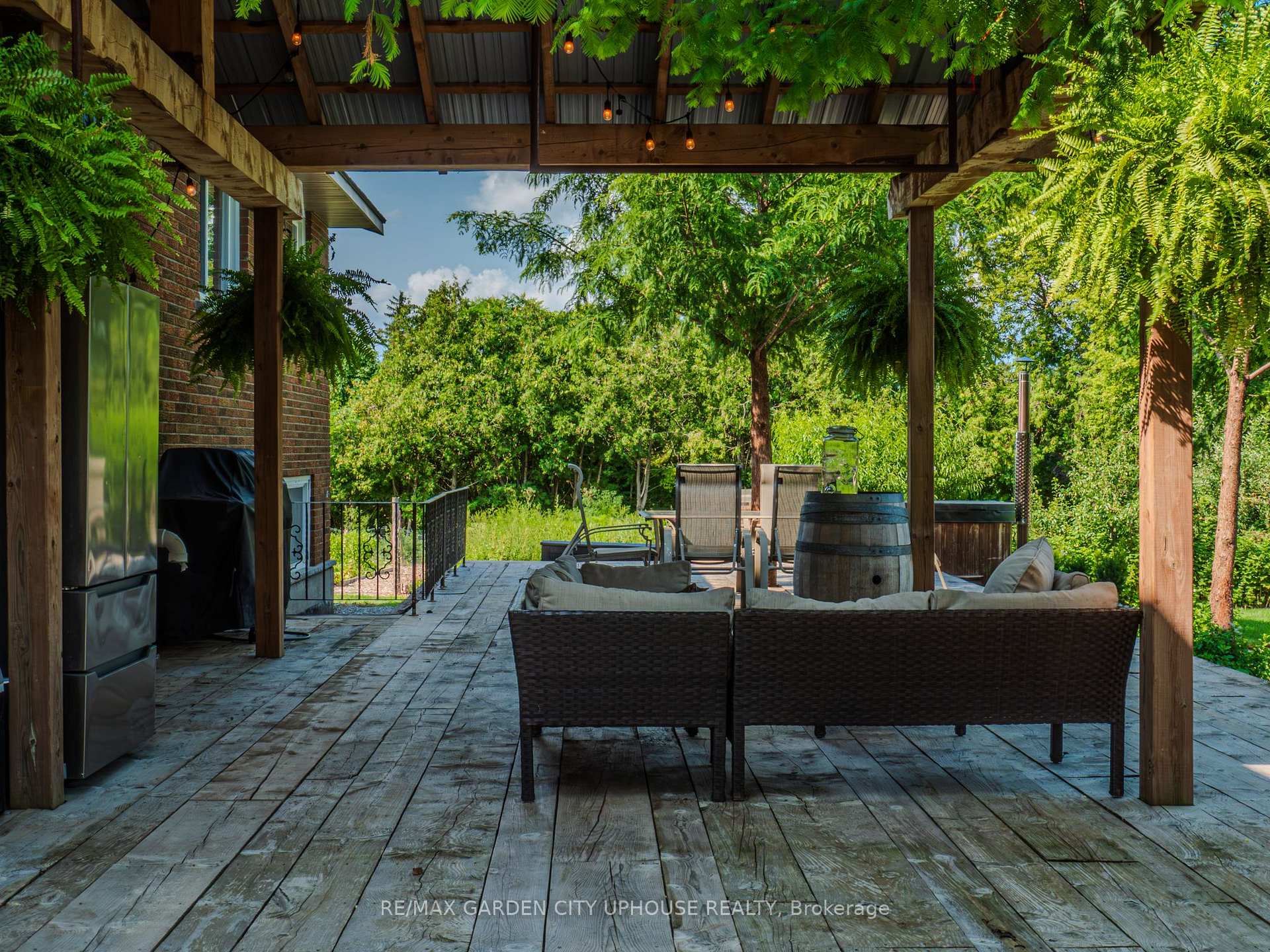 Photo 23 of 1365 Rice Road, Pelham, Fonthill — HOMEH