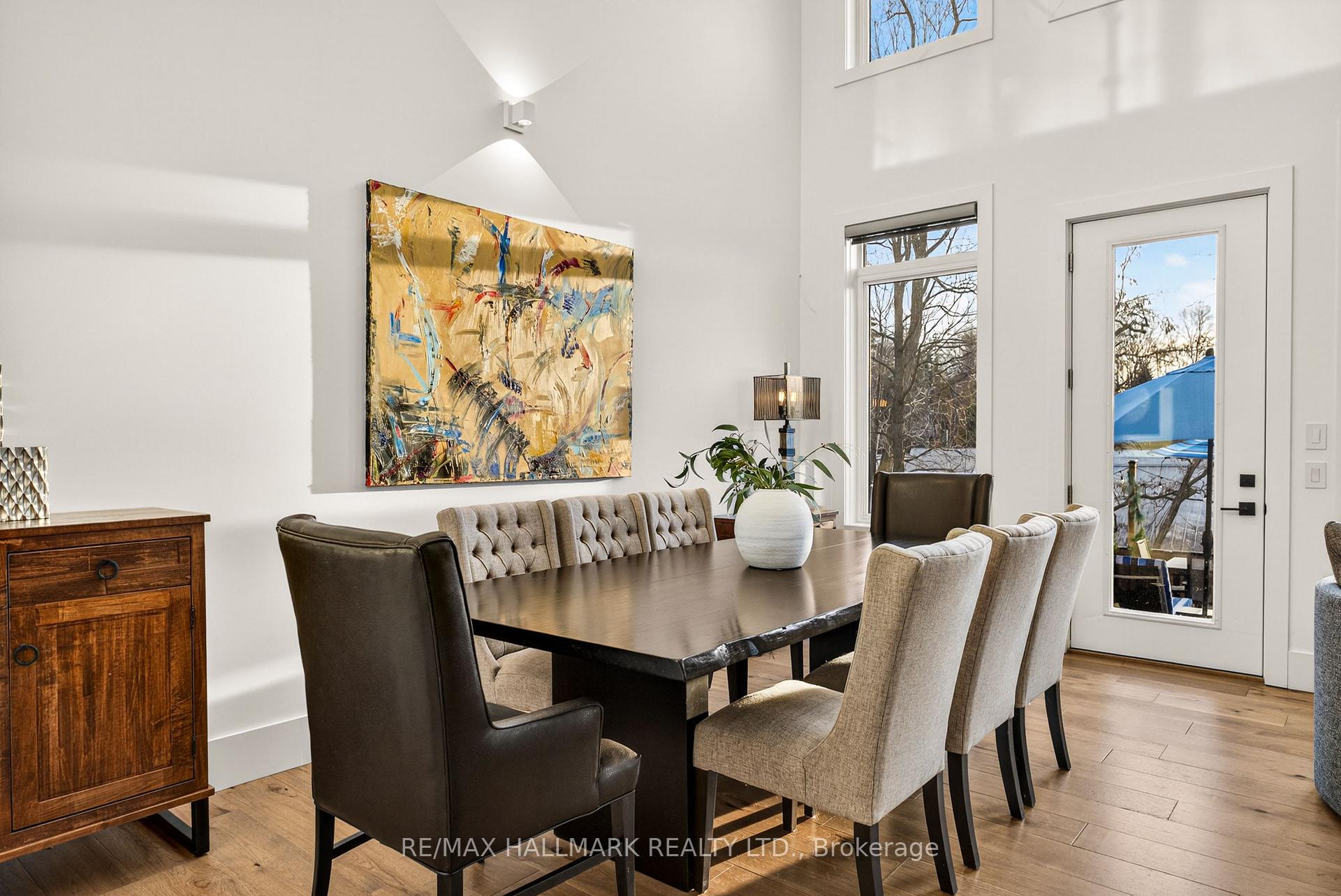 Photo 10 of 404 Cox Mill Road, Barrie, South Shore — HOMEH