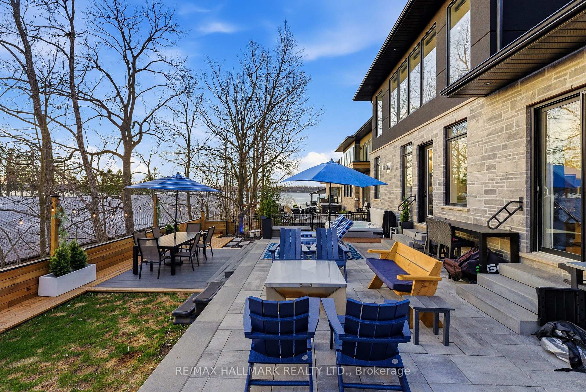 Photo 45 of 404 Cox Mill Road, Barrie, South Shore — HOMEH