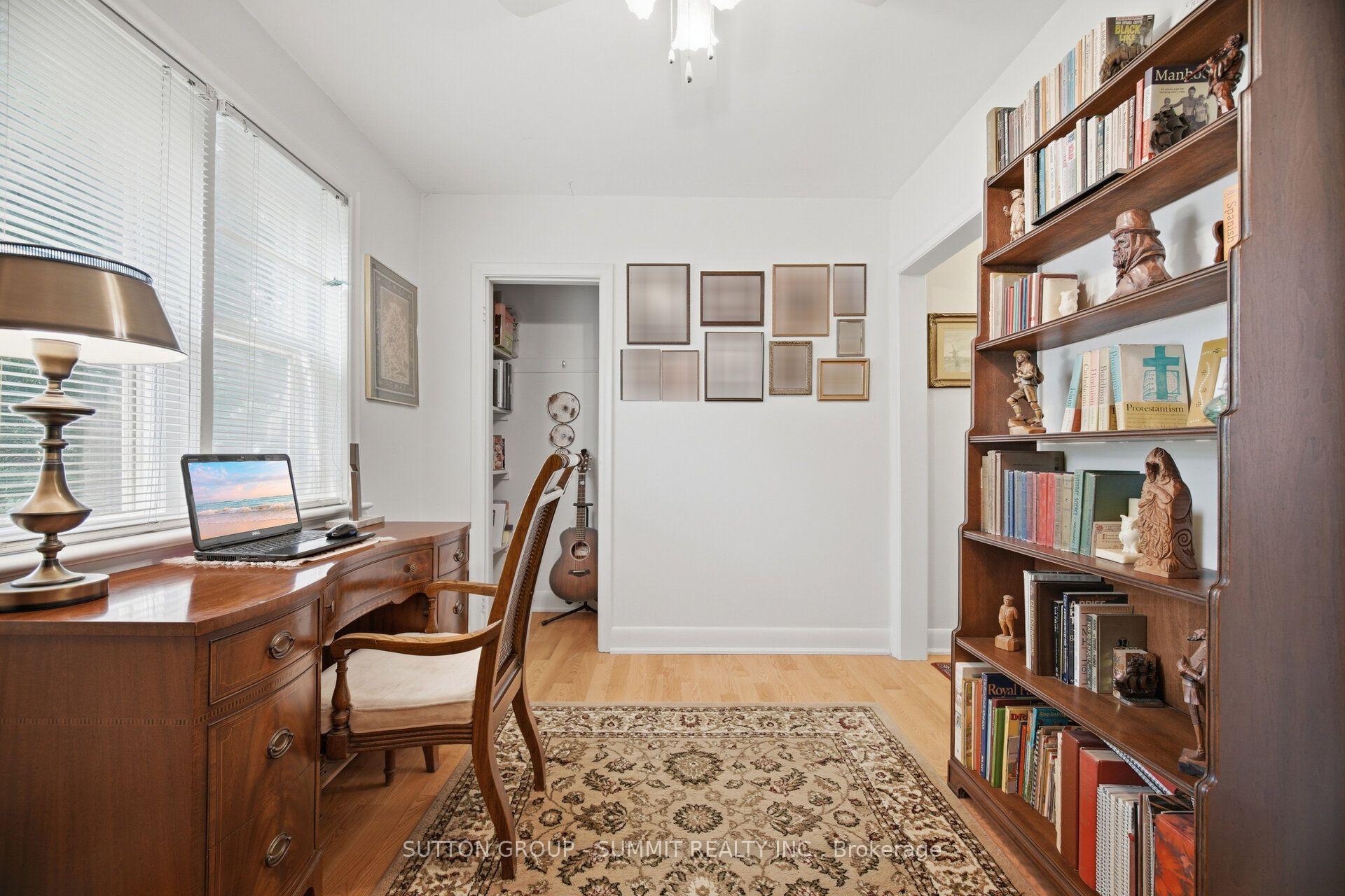 Photo 28 of 25 Arch Road, Mississauga, Streetsville — HOMEH