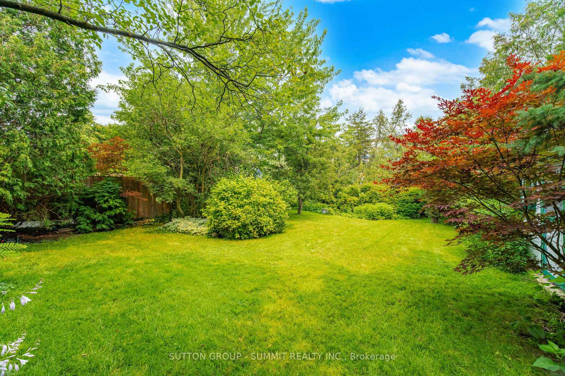 Photo 43 of 25 Arch Road, Mississauga, Streetsville — HOMEH