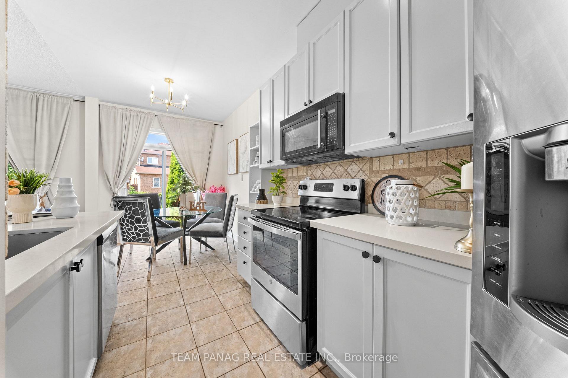 Photo 18 of 12 Rainy Dale Road, Brampton, Madoc — HOMEH