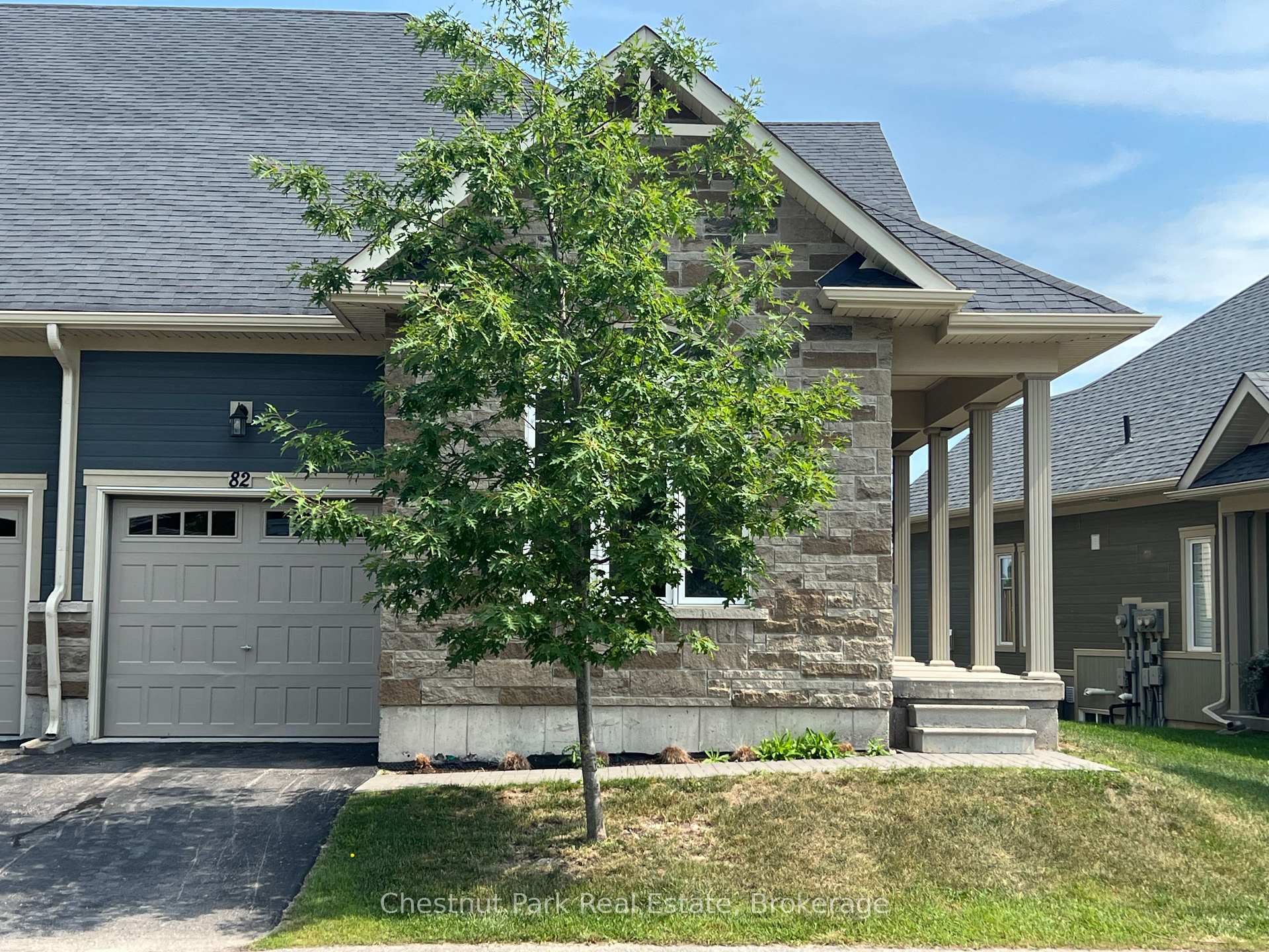 Photo 2 of 82 Kari Crescent, Collingwood — HOMEH