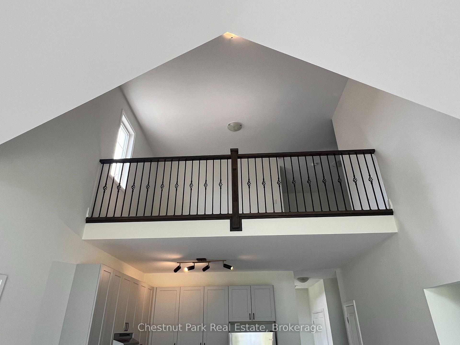 Photo 15 of 82 Kari Crescent, Collingwood — HOMEH