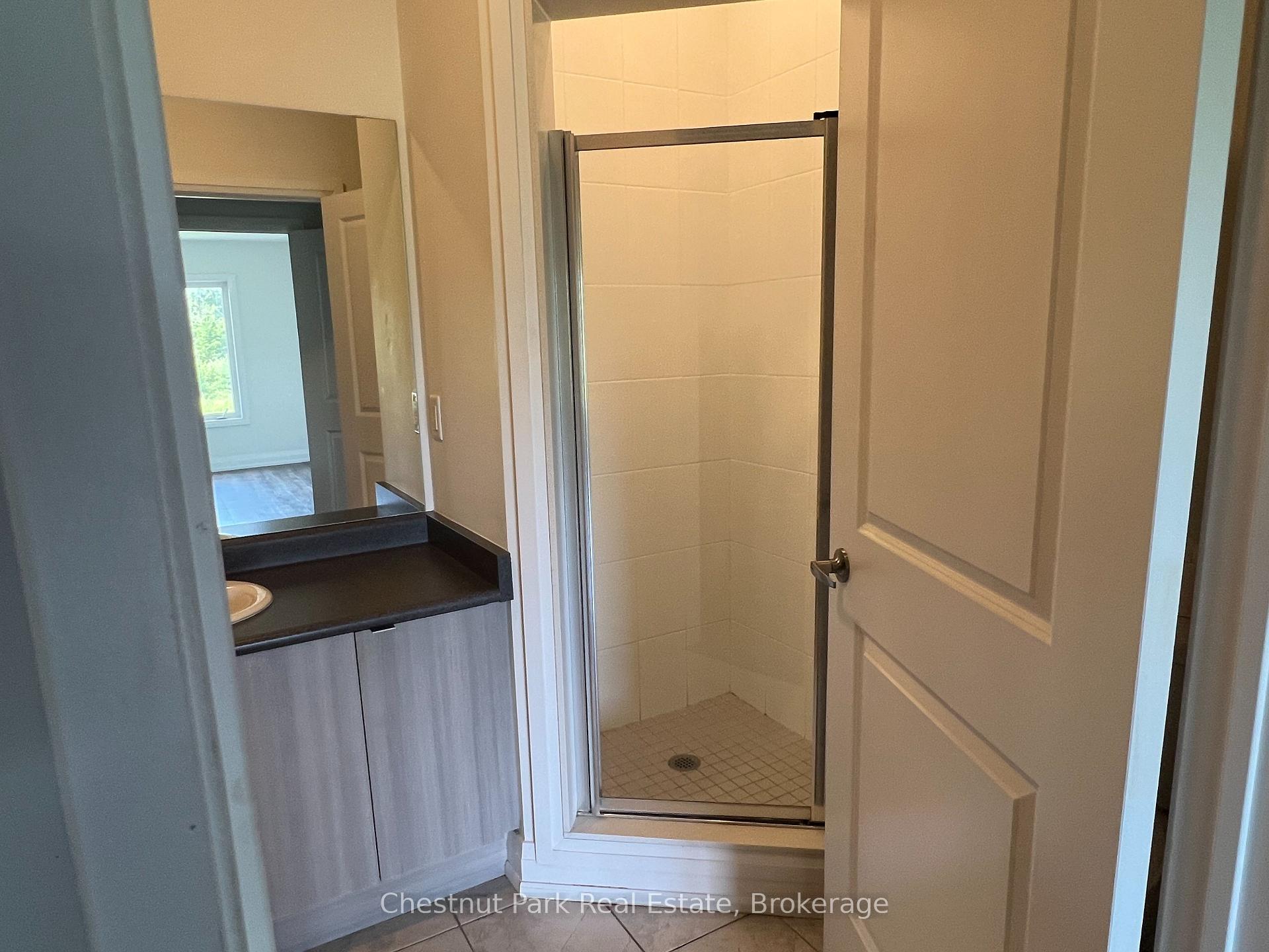 Photo 19 of 82 Kari Crescent, Collingwood — HOMEH