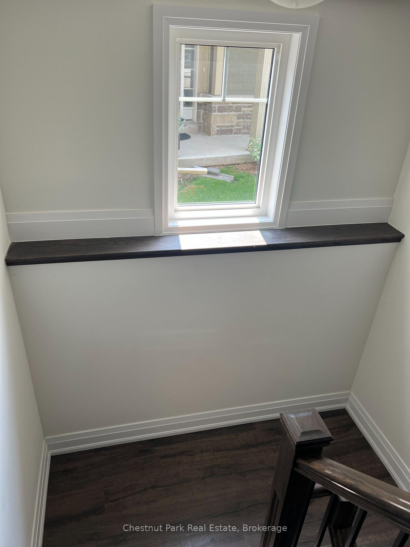 Photo 22 of 82 Kari Crescent, Collingwood — HOMEH