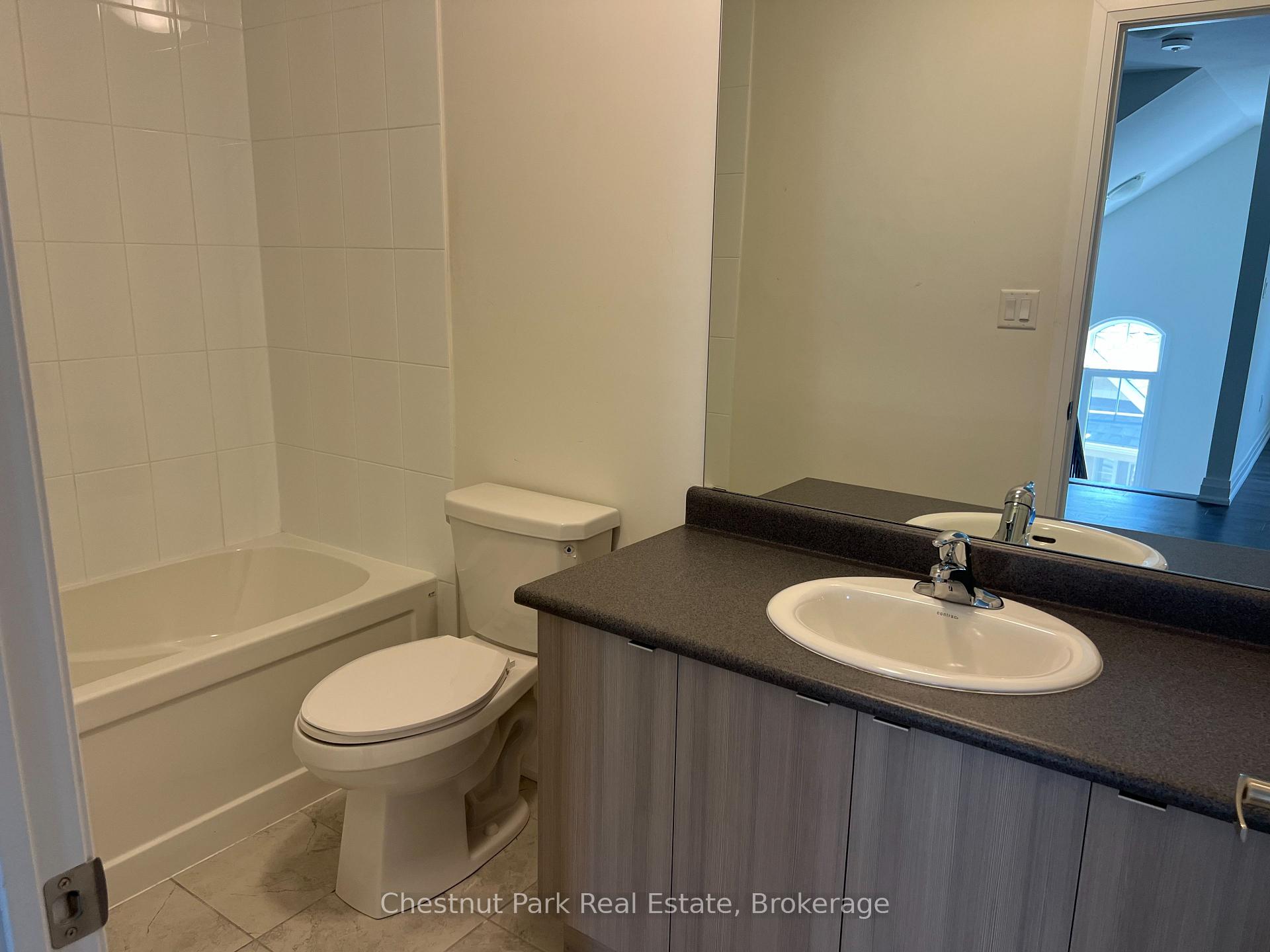 Photo 25 of 82 Kari Crescent, Collingwood — HOMEH