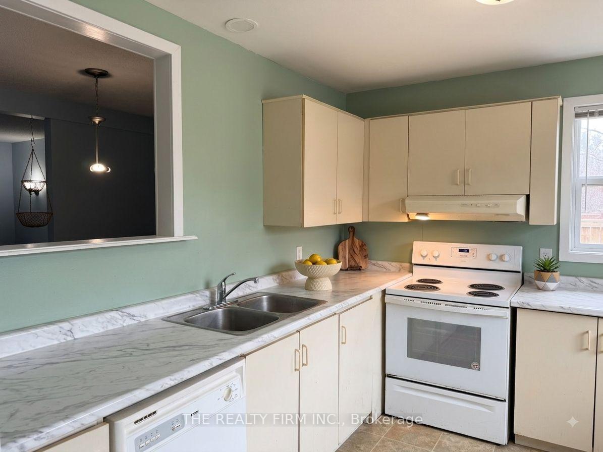 Photo 3 of Unit 34, 490 Third Street, London, East H — HOMEH