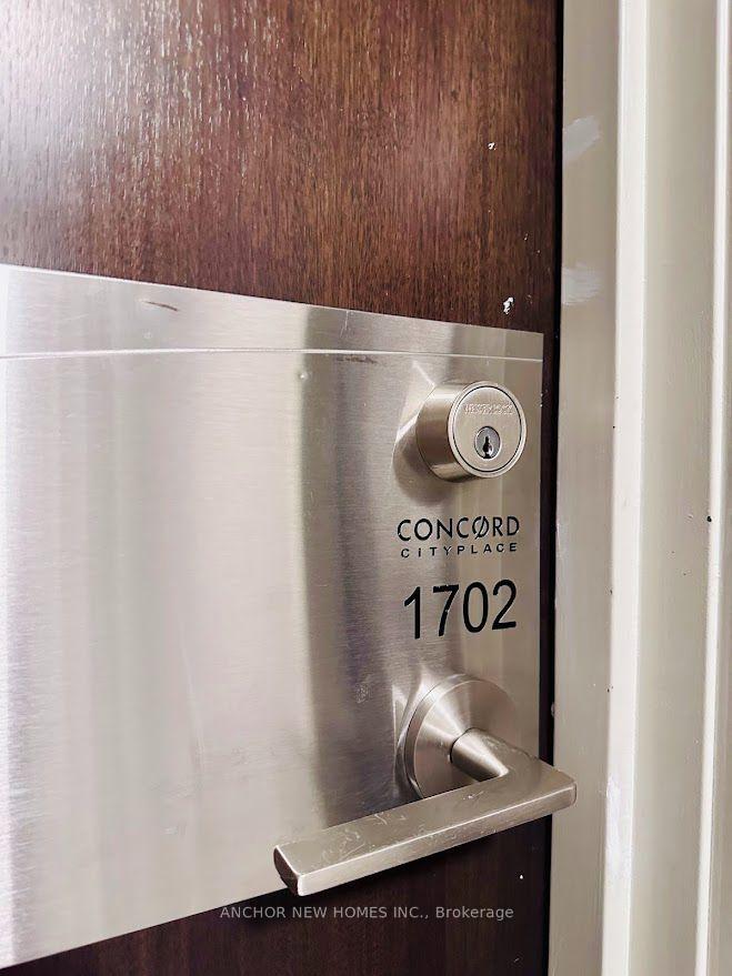 Photo 3 of Unit 1702, 38 Dan Leckie Way, Toronto, Waterfront Communities — HOMEH