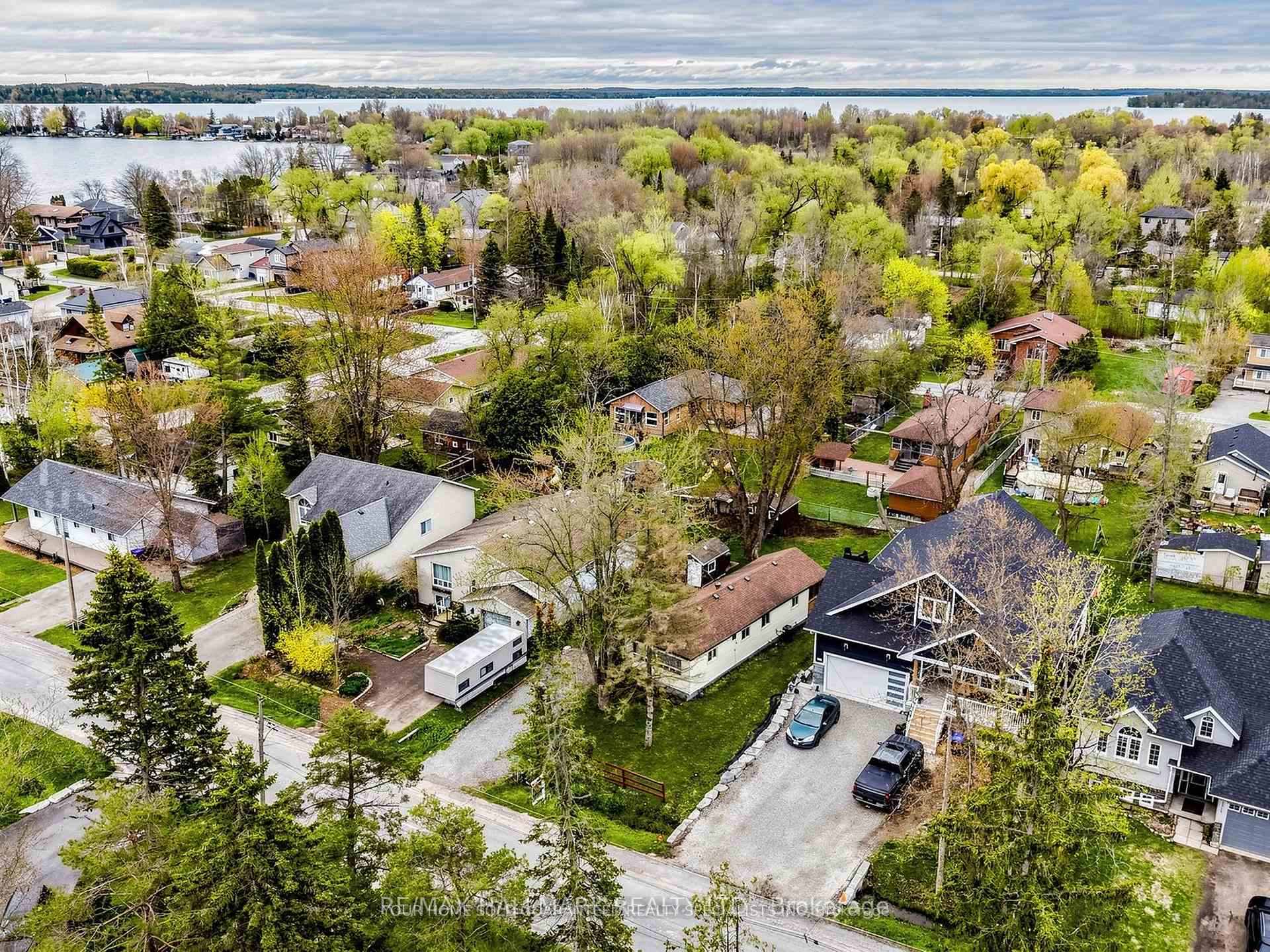 Photo 1 of 1053 Elm Road, Innisfil, Rural Innisfil — HOMEH