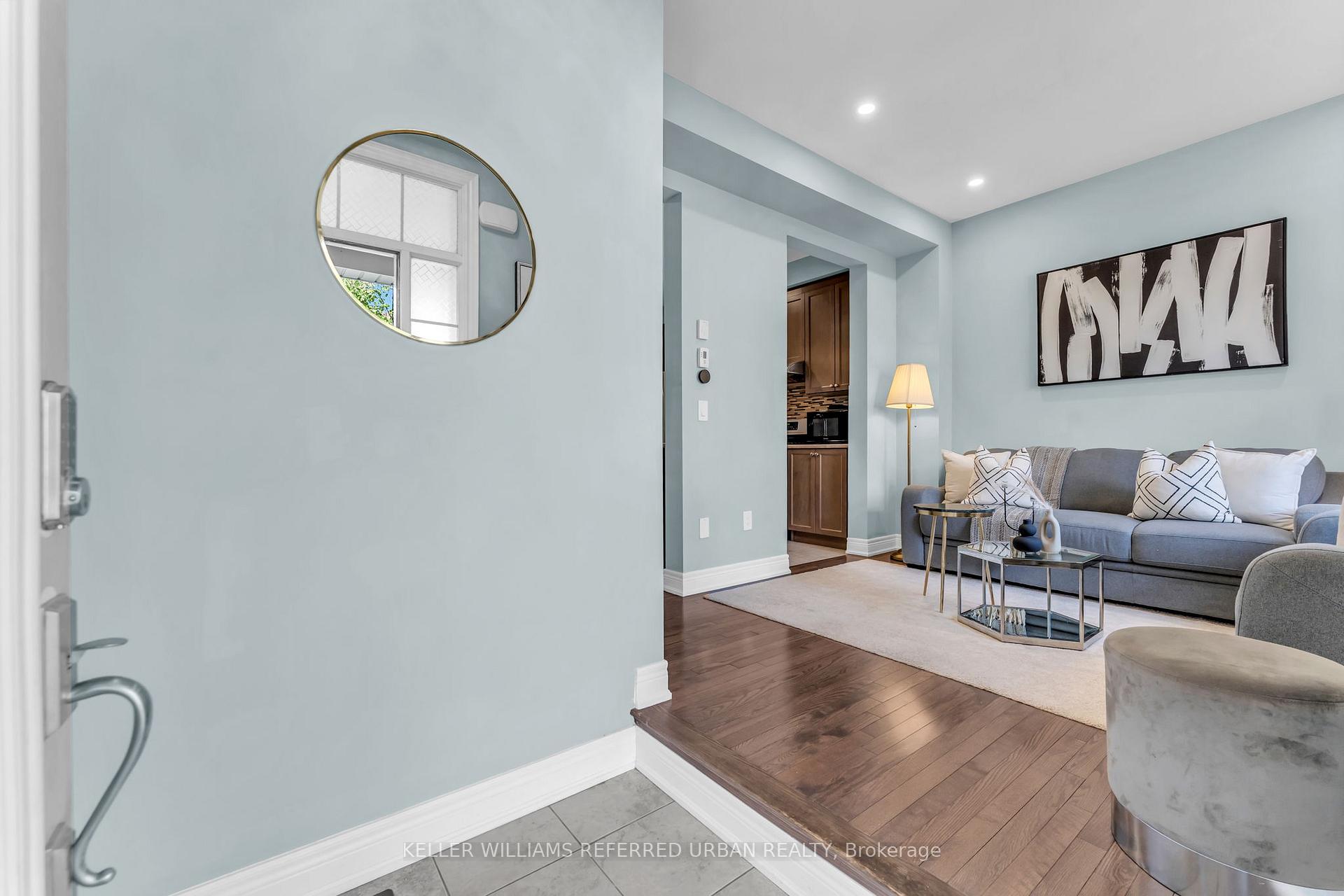 Photo 3 of 36 Ledger Point Crescent, Brampton, Sandringham-Wellington North — HOMEH
