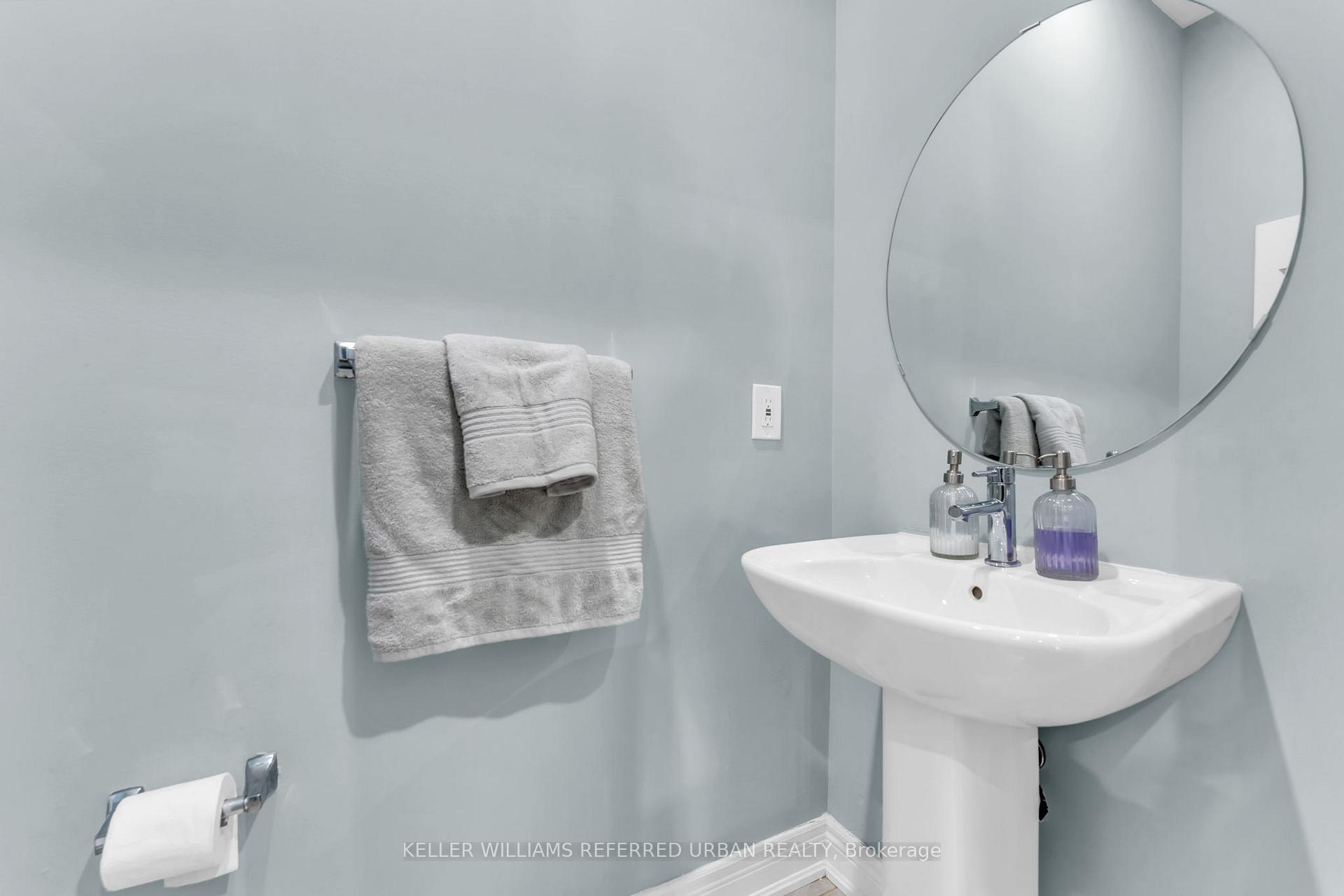 Photo 15 of 36 Ledger Point Crescent, Brampton, Sandringham-Wellington North — HOMEH