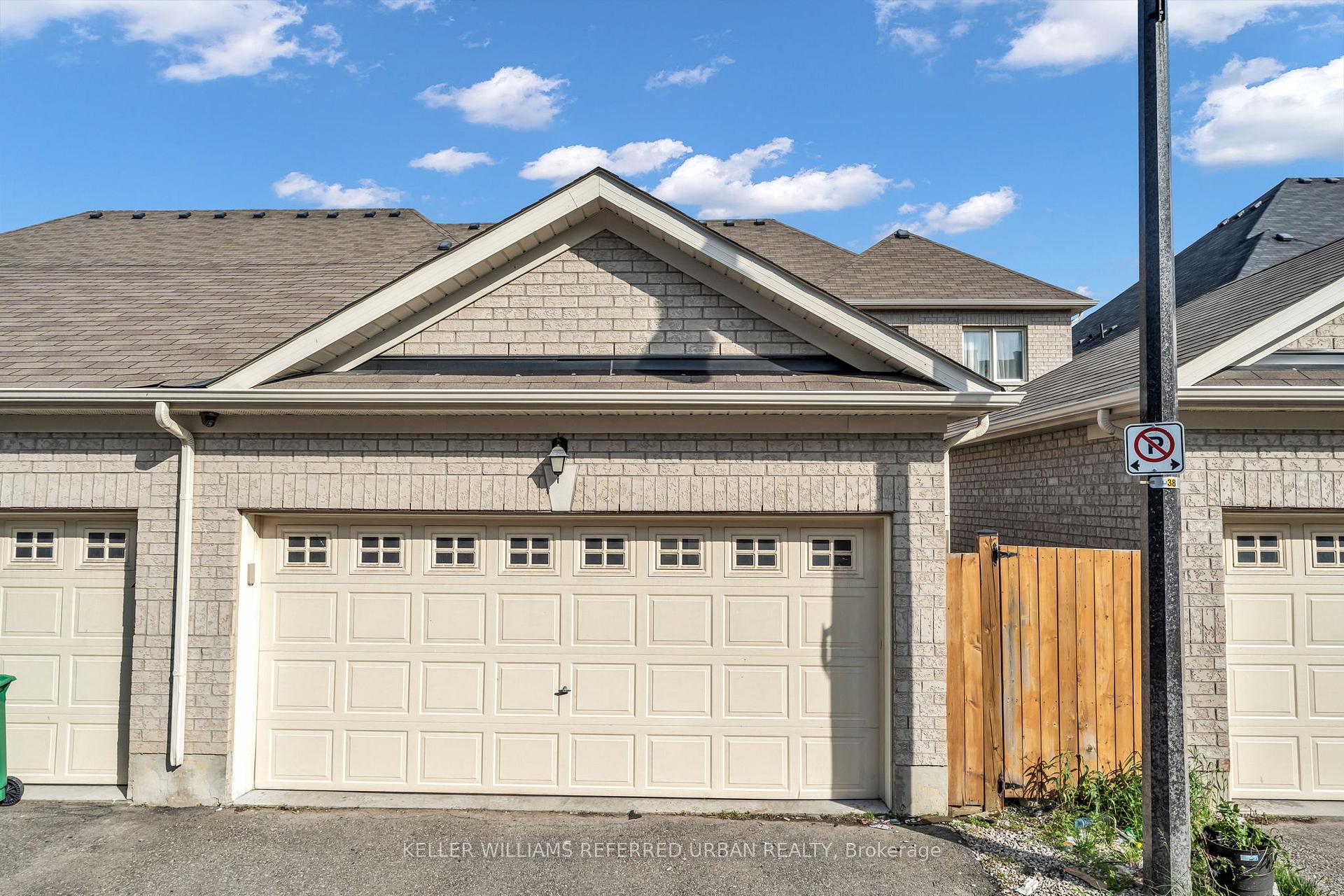 Photo 31 of 36 Ledger Point Crescent, Brampton, Sandringham-Wellington North — HOMEH