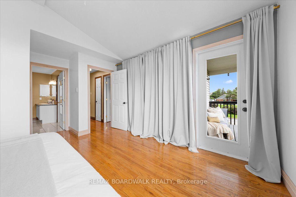Photo 18 of 161 Castle Glen Crescent, Ottawa, Kanata - Glencairn/Hazeldean — HOMEH