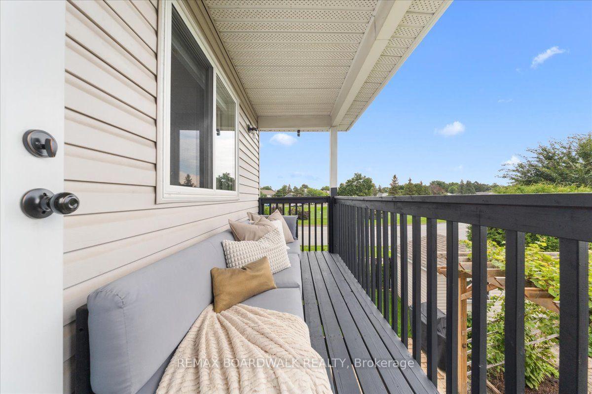 Photo 21 of 161 Castle Glen Crescent, Ottawa, Kanata - Glencairn/Hazeldean — HOMEH