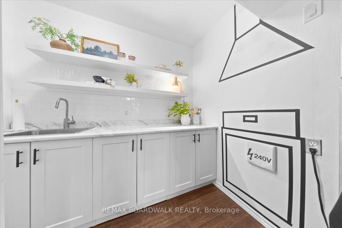 Photo 35 of 161 Castle Glen Crescent, Ottawa, Kanata - Glencairn/Hazeldean — HOMEH