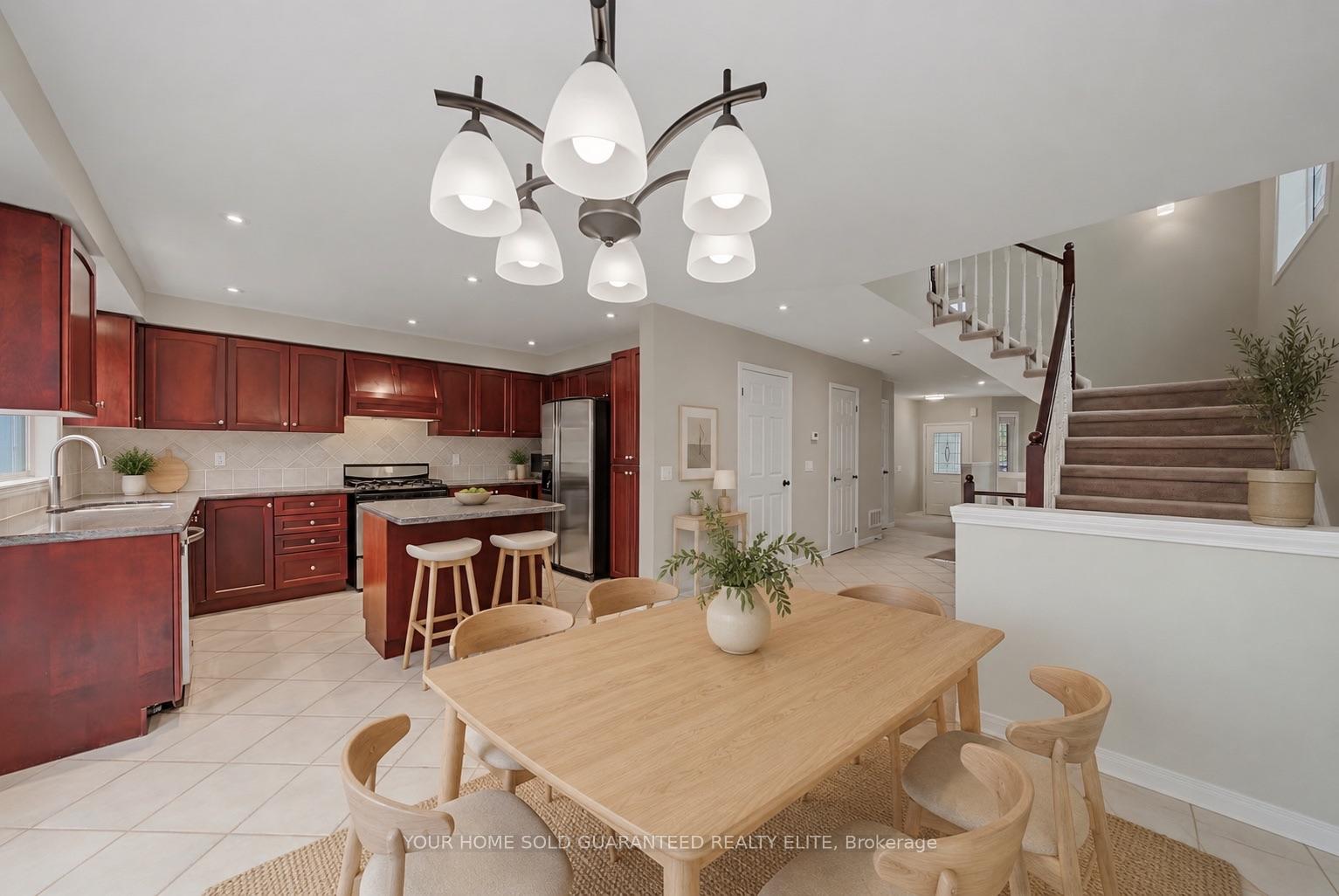 Photo 4 of 562 Delphine Drive, Burlington, Appleby — HOMEH