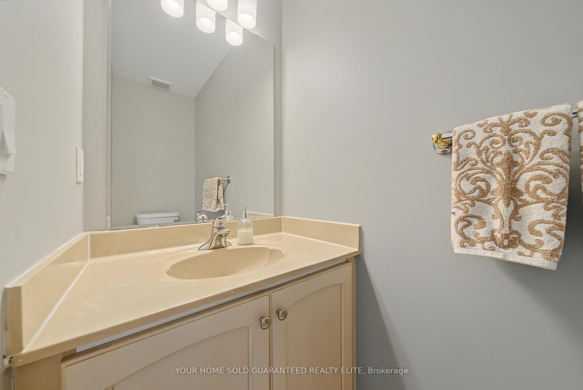 Photo 11 of 562 Delphine Drive, Burlington, Appleby — HOMEH