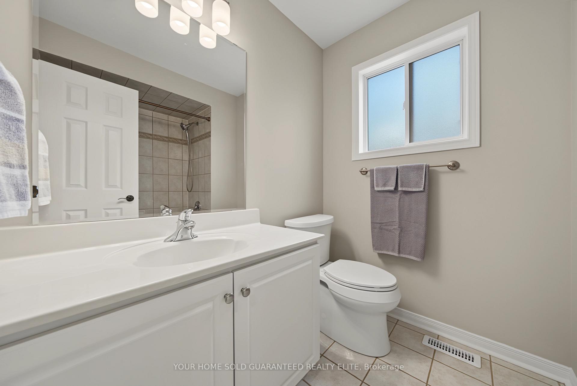 Photo 17 of 562 Delphine Drive, Burlington, Appleby — HOMEH