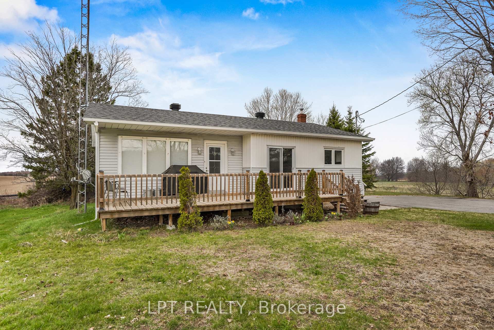 Photo 2 of 4280 Highway 34, Champlain, Champlain Twp — HOMEH