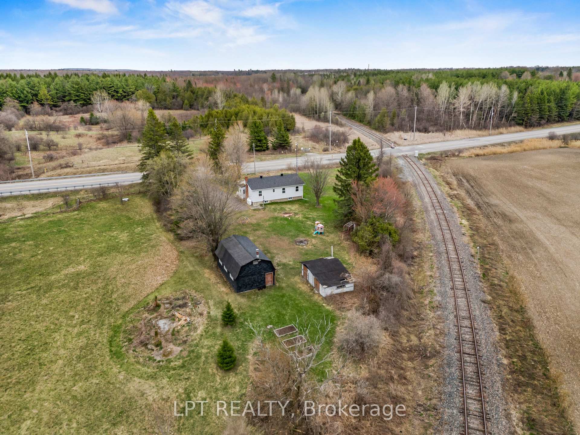 Photo 29 of 4280 Highway 34, Champlain, Champlain Twp — HOMEH