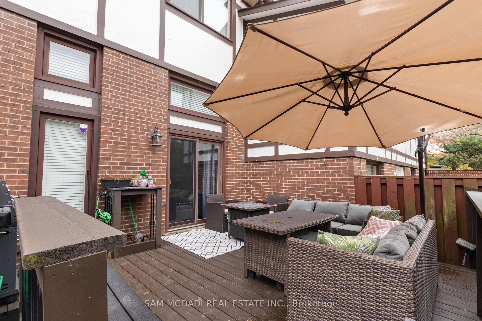 Photo 5 of Unit 4, 4230 Fieldgate Drive, Mississauga, Rathwood — HOMEH