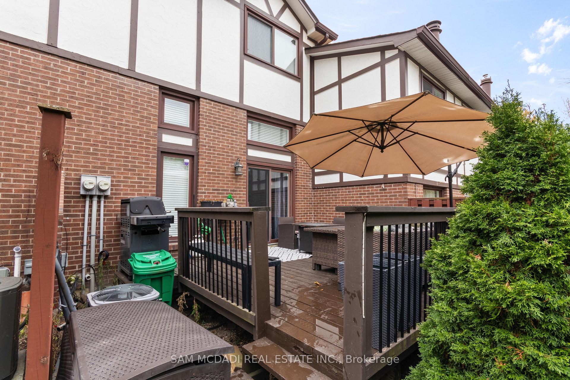 Photo 6 of Unit 4, 4230 Fieldgate Drive, Mississauga, Rathwood — HOMEH