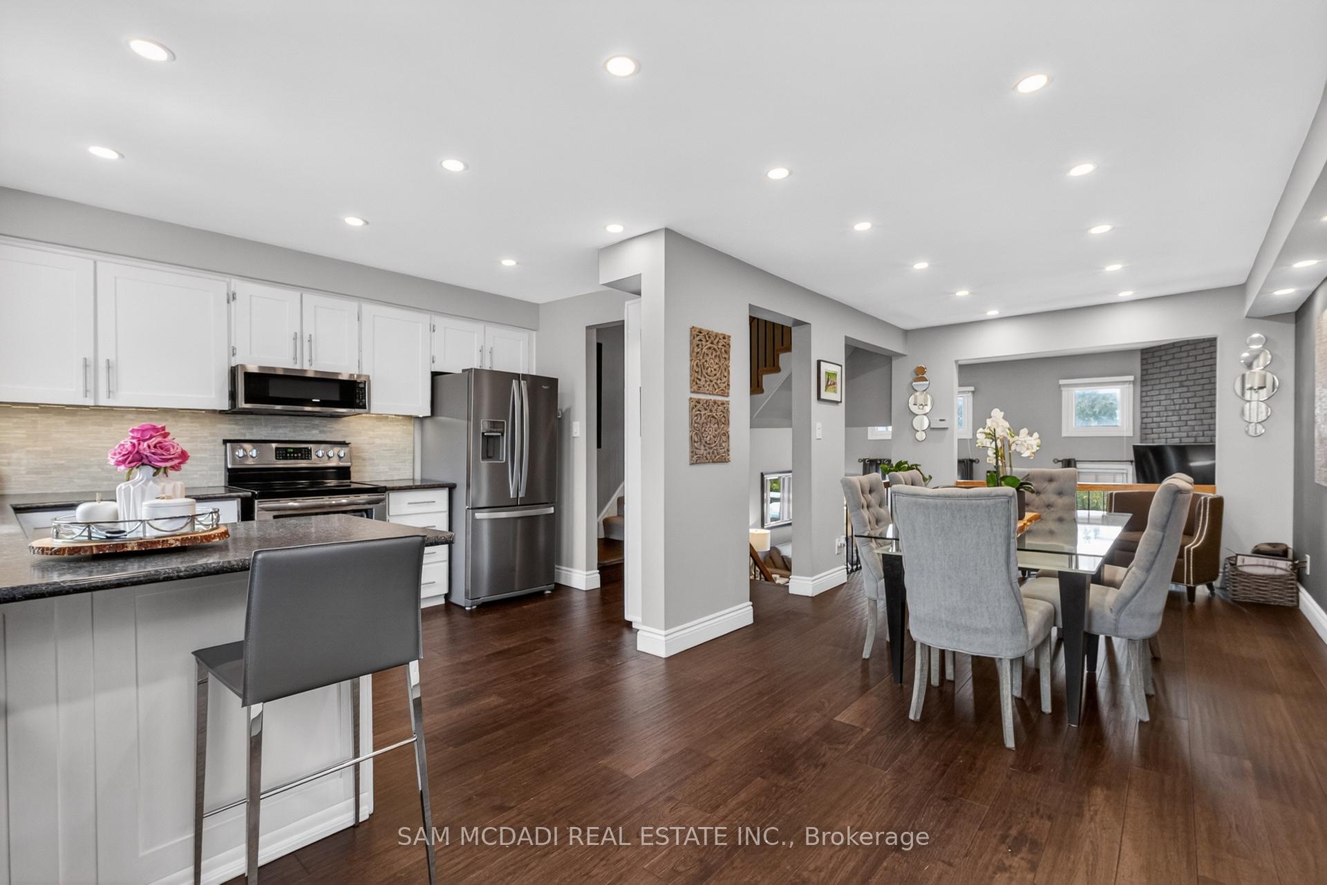 Photo 20 of Unit 4, 4230 Fieldgate Drive, Mississauga, Rathwood — HOMEH