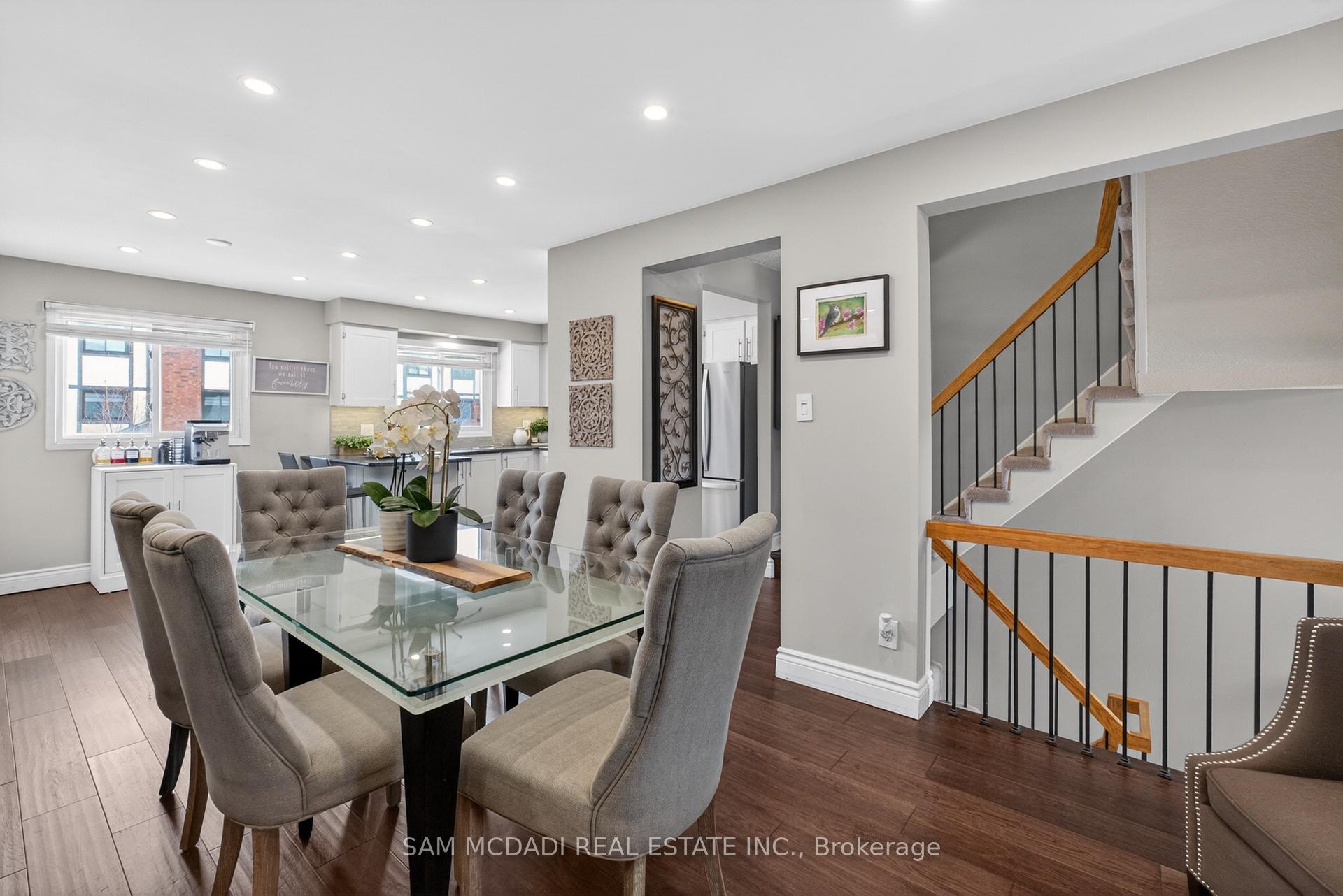 Photo 21 of Unit 4, 4230 Fieldgate Drive, Mississauga, Rathwood — HOMEH
