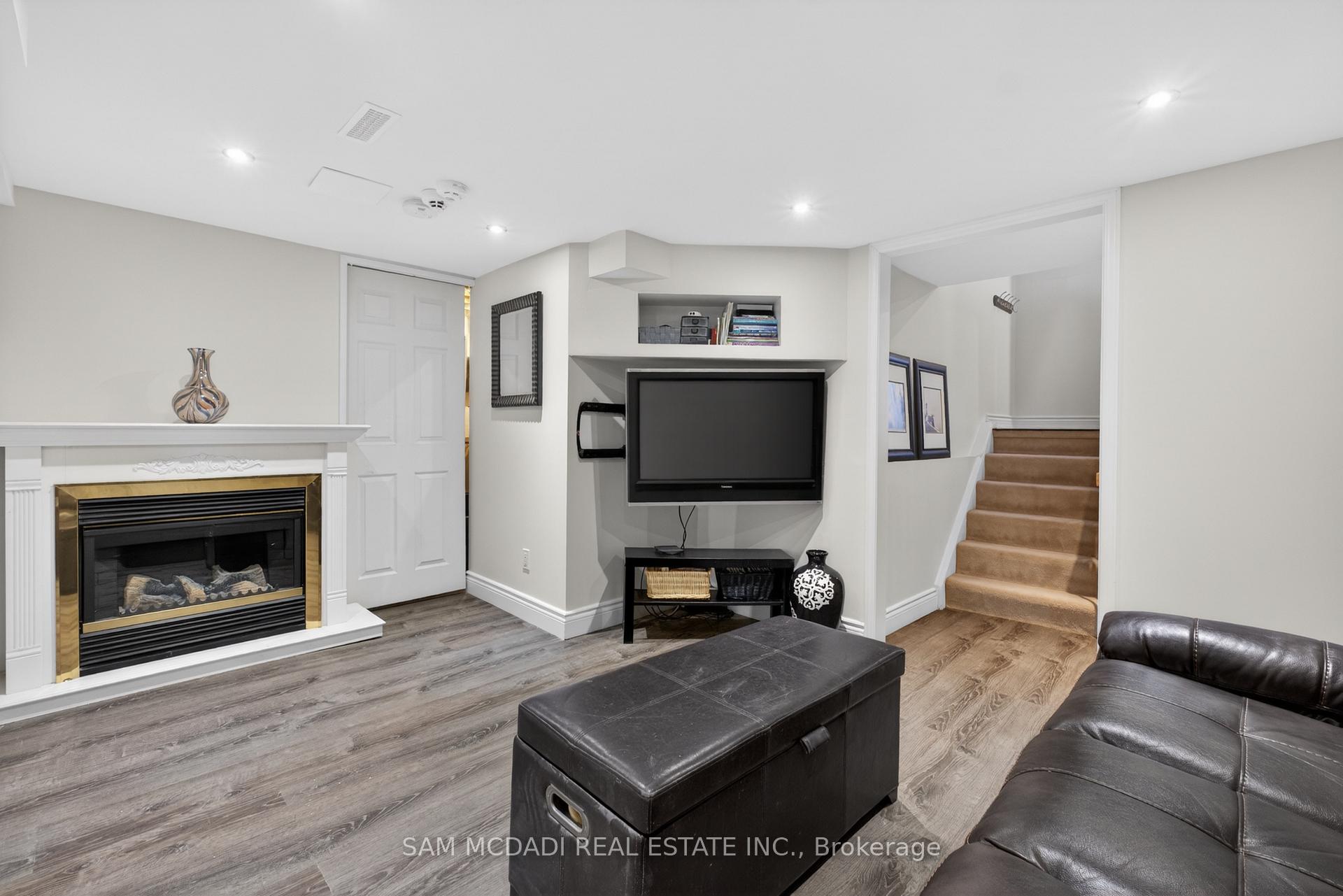 Photo 36 of Unit 4, 4230 Fieldgate Drive, Mississauga, Rathwood — HOMEH