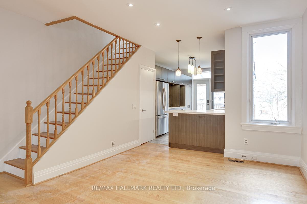 Photo 6 of 262 Highfield Road, Toronto, Greenwood-Coxwell — HOMEH