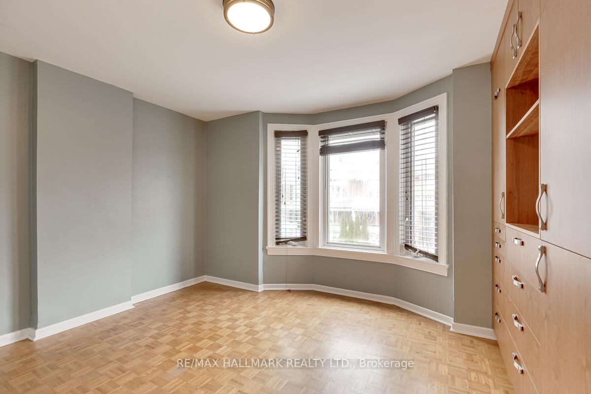 Photo 10 of 262 Highfield Road, Toronto, Greenwood-Coxwell — HOMEH
