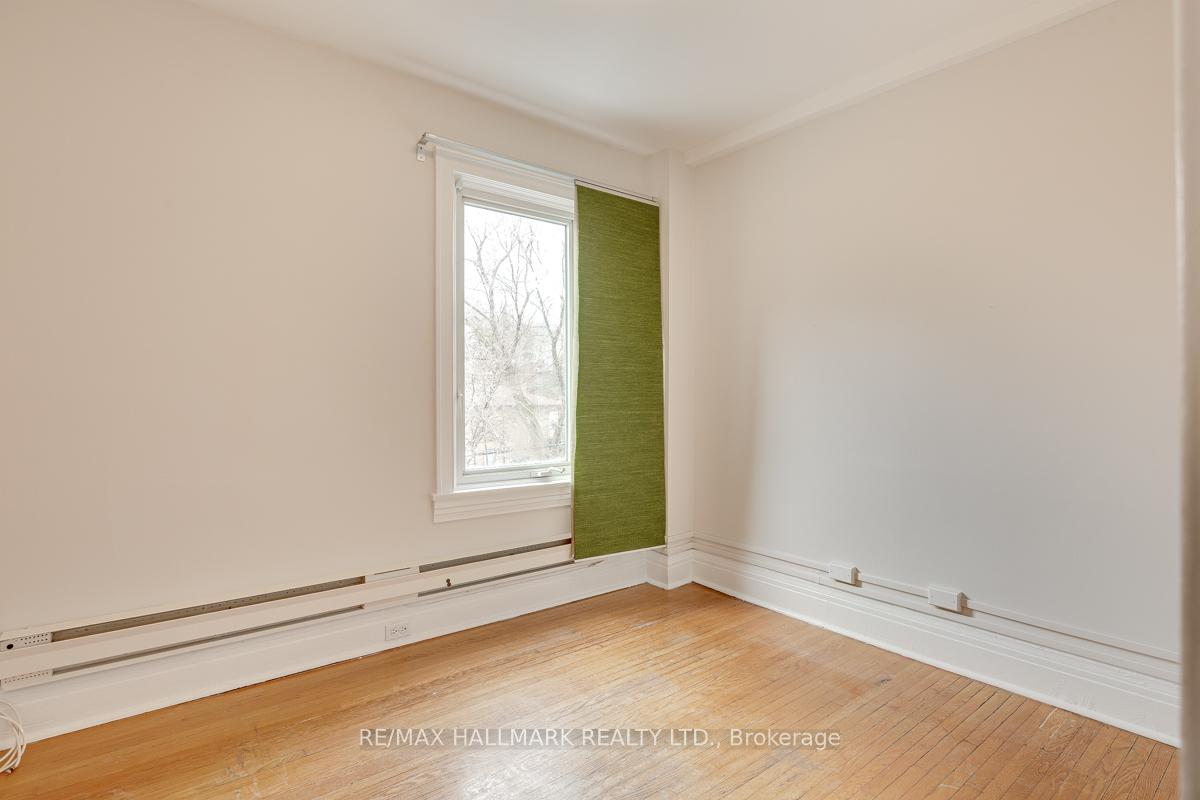 Photo 12 of 262 Highfield Road, Toronto, Greenwood-Coxwell — HOMEH