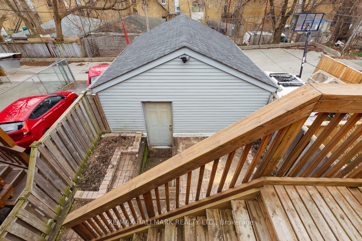 Photo 19 of 262 Highfield Road, Toronto, Greenwood-Coxwell — HOMEH