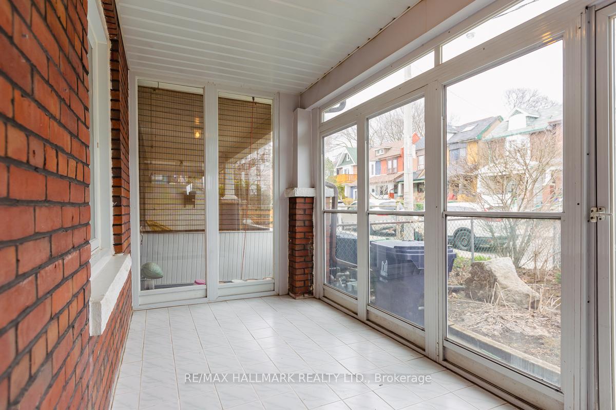 Photo 23 of 262 Highfield Road, Toronto, Greenwood-Coxwell — HOMEH