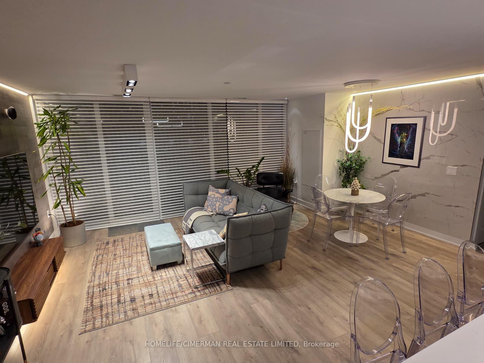 Photo of Unit 1602, 575 Bloor Street E