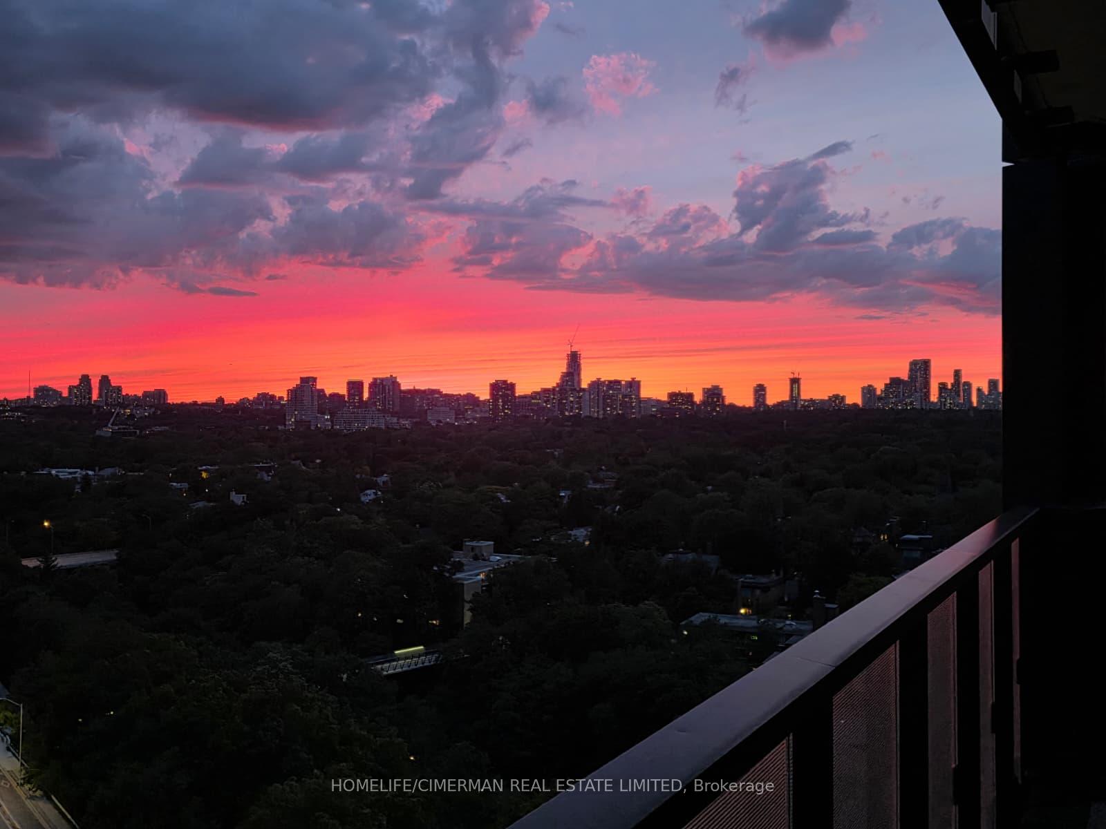 Photo 2 of Unit 1602, 575 Bloor Street E, Toronto, North St. James Town — HOMEH