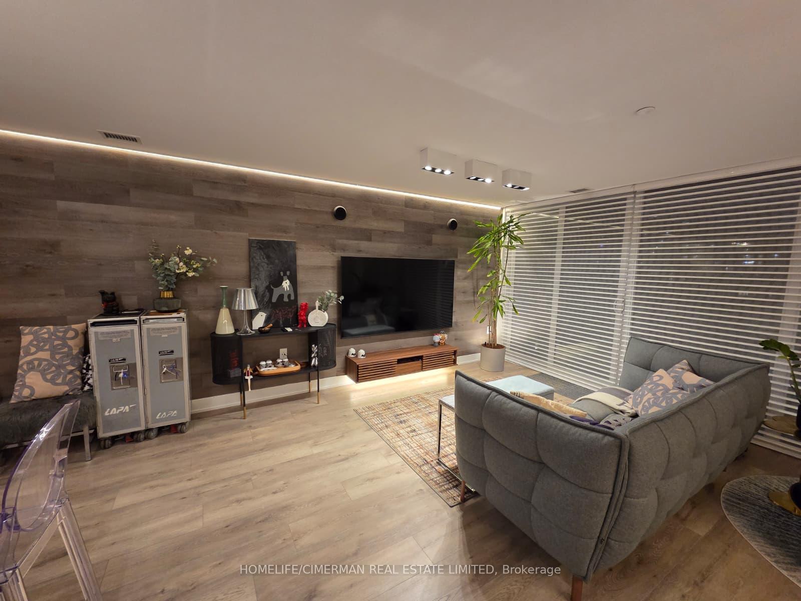 Photo 4 of Unit 1602, 575 Bloor Street E, Toronto, North St. James Town — HOMEH