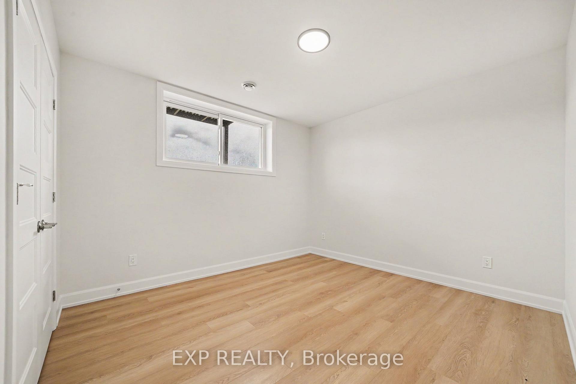 Photo 13 of Unit B, 492 Falcon Lane, Russell, Village of Russell — HOMEH