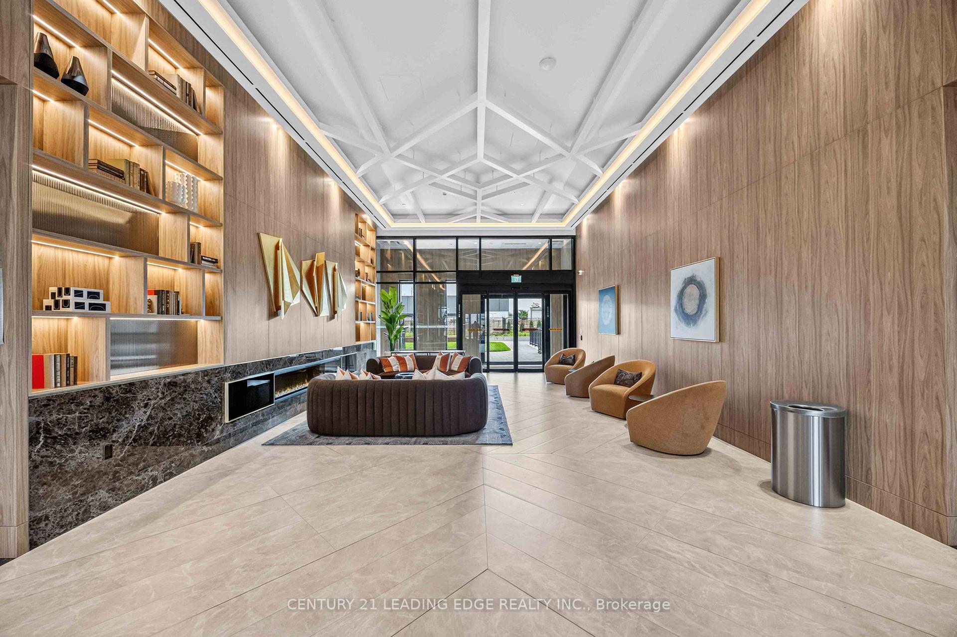 Photo 3 of Unit 805, 21 Meadowvale Road, Vaughan, Vaughan Corporate Centre — HOMEH