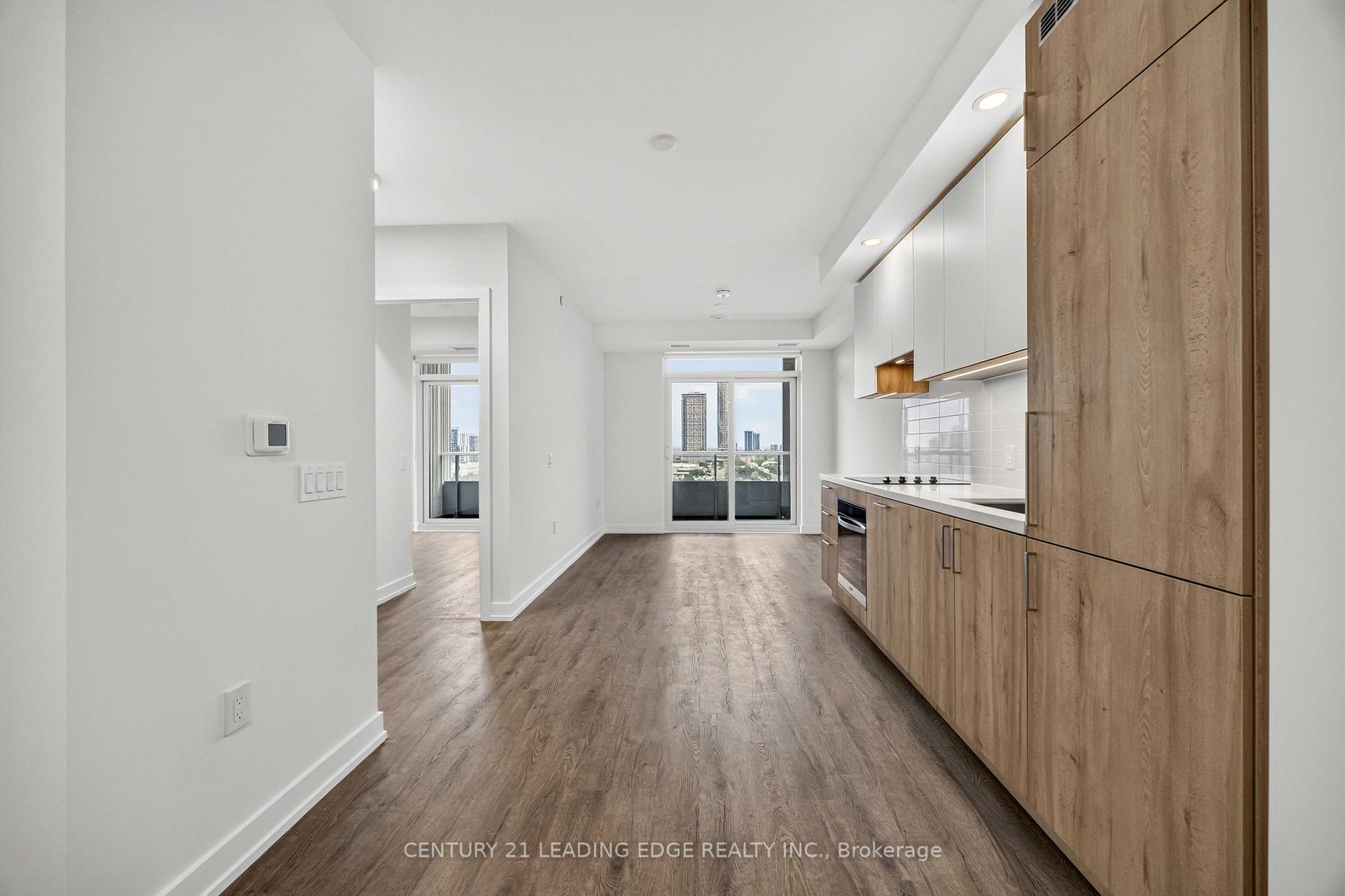 Photo 8 of Unit 805, 21 Meadowvale Road, Vaughan, Vaughan Corporate Centre — HOMEH