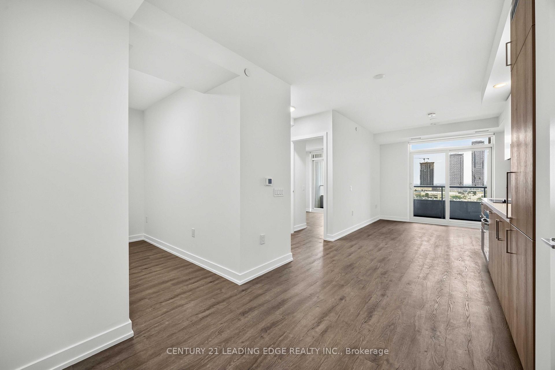 Photo 7 of Unit 805, 21 Meadowvale Road, Vaughan, Vaughan Corporate Centre — HOMEH