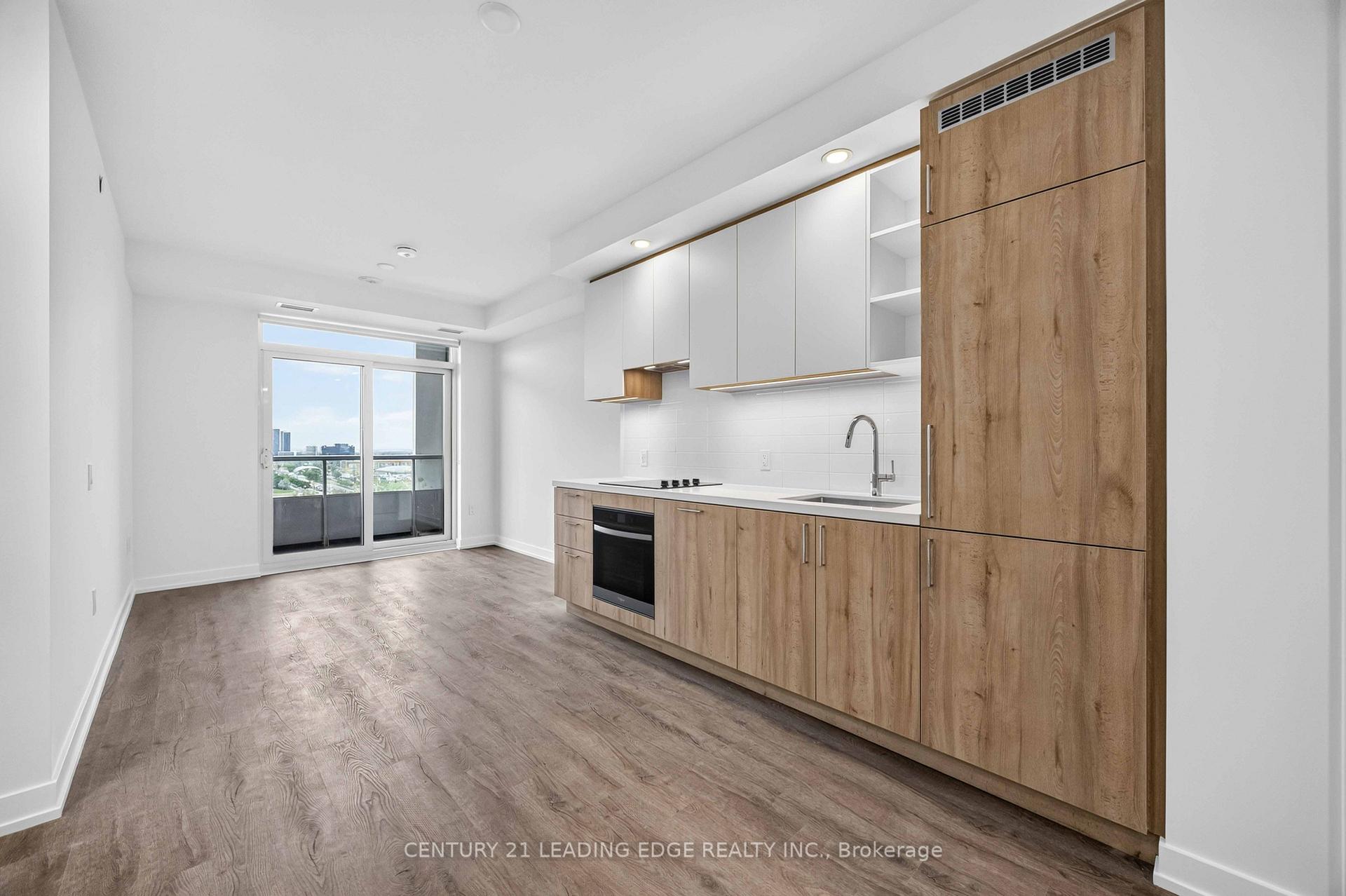 Photo 9 of Unit 805, 21 Meadowvale Road, Vaughan, Vaughan Corporate Centre — HOMEH