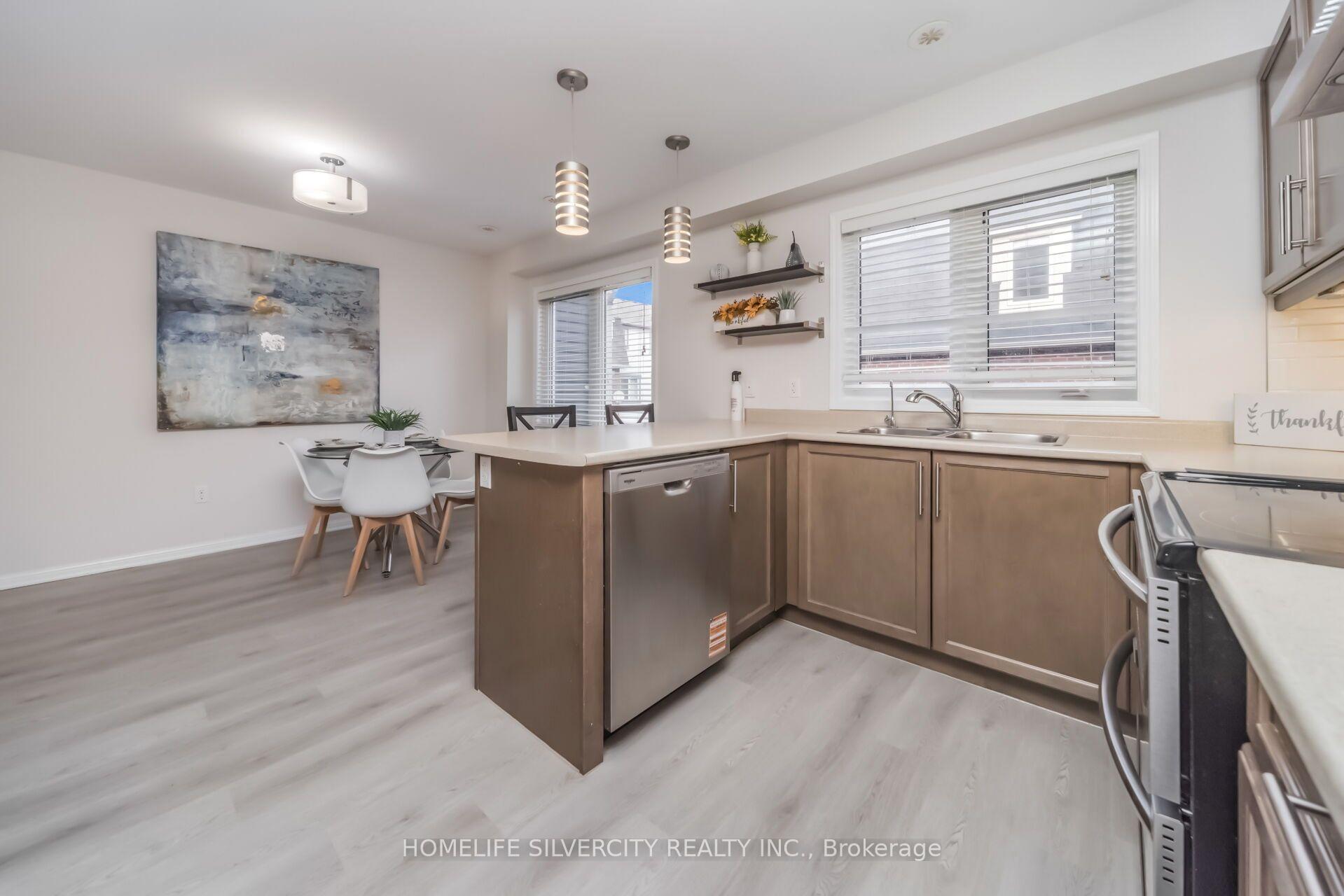Photo 17 of 31 Betterton Crescent, Brampton, Northwest Brampton — HOMEH