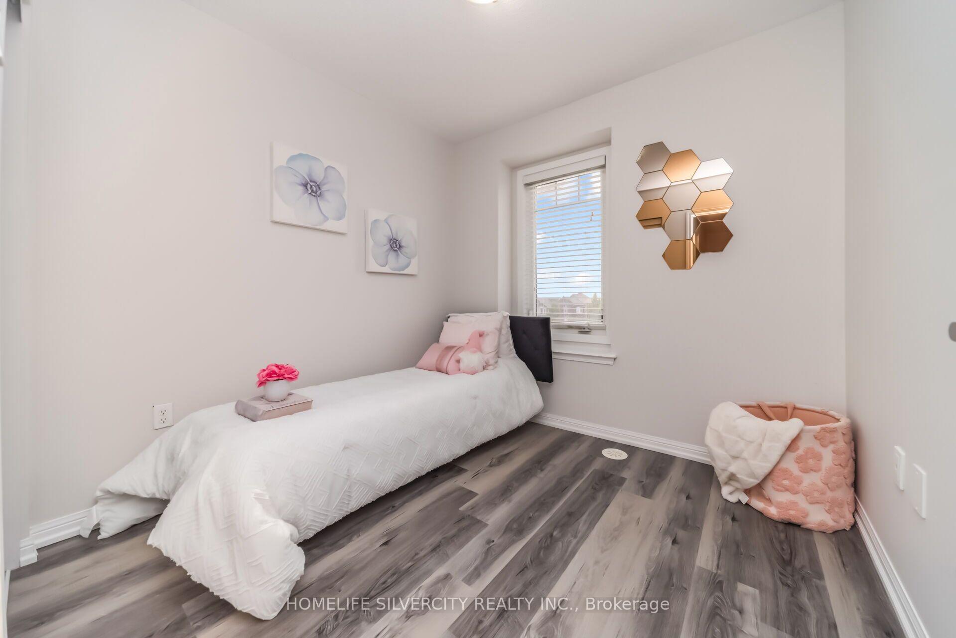 Photo 36 of 31 Betterton Crescent, Brampton, Northwest Brampton — HOMEH