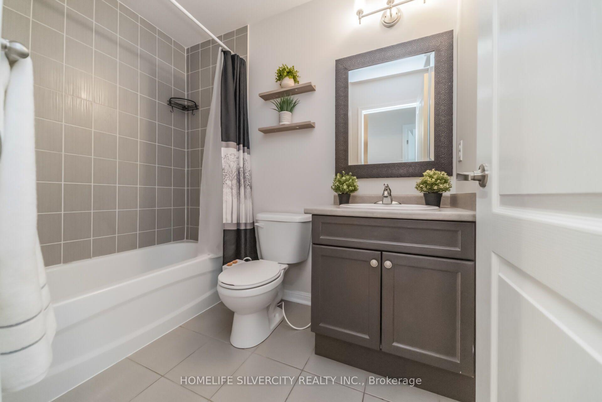 Photo 40 of 31 Betterton Crescent, Brampton, Northwest Brampton — HOMEH