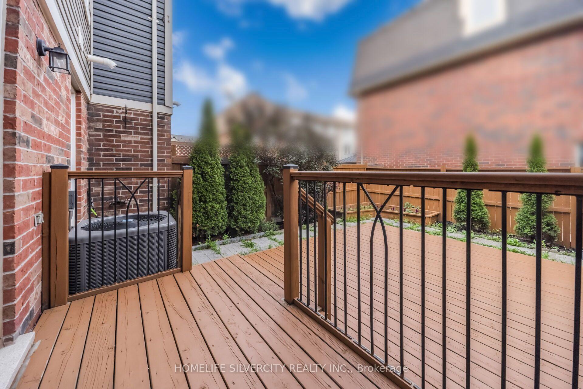 Photo 44 of 31 Betterton Crescent, Brampton, Northwest Brampton — HOMEH
