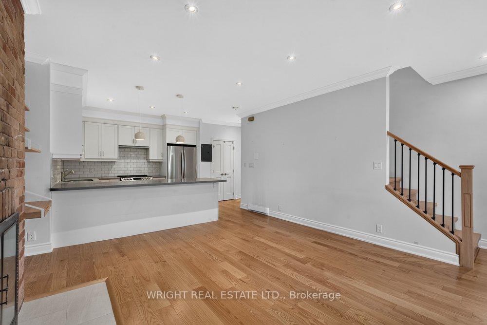 Photo 10 of 51 Albany Avenue, Toronto, The Annex — HOMEH