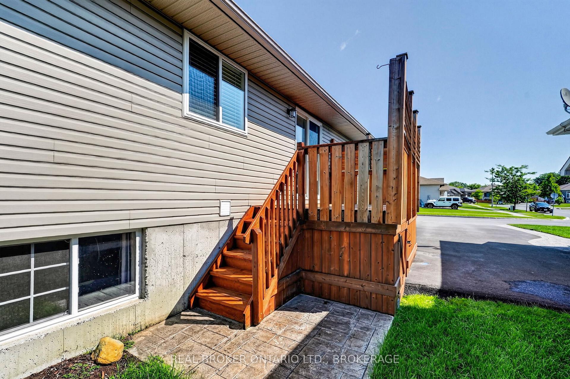 Photo 20 of 3320 Northdale Drive, Cornwall, Cornwall — HOMEH